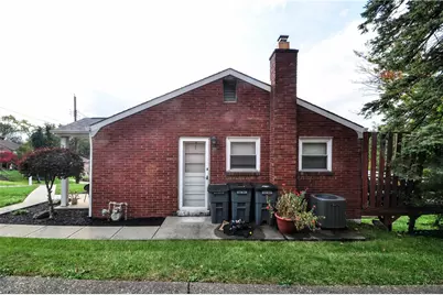 1011 Santa Monica Drive, Port Vue, PA 15133 - Photo 21