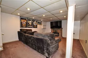 1011 Santa Monica Dr, Port Vue, PA 15133 - Photo 19