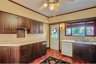 1111 Connoquenessing Ter, Ellwood City, PA 16117 - Photo 13