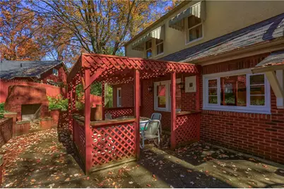 1111 Connoquenessing Ter, Ellwood City, PA 16117 - Photo 47