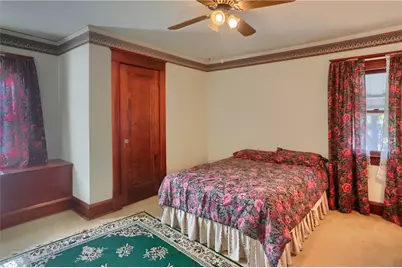 1111 Connoquenessing Ter, Ellwood City, PA 16117 - Photo 41