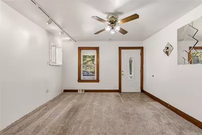 947 Center Ave, Pittsburgh, PA 15229 - Photo 3