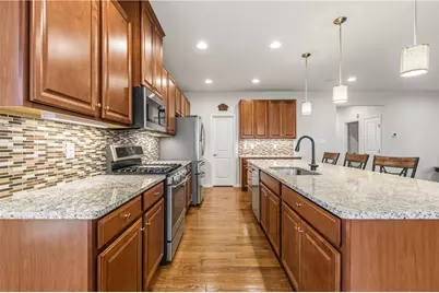 422 Fox Ridge Dr, North Strabane, PA 15317 - Photo 9