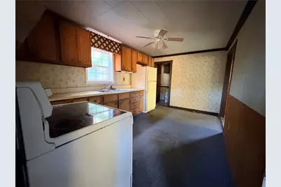 210 Clearfield Pike, Rayburn Township, PA 16201 - Photo 15