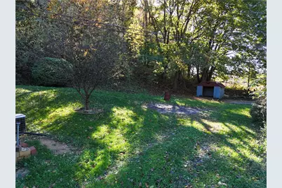 210 Clearfield Pike, Rayburn Township, PA 16201 - Photo 9