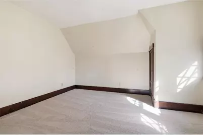 18 Harlem Ave, Stowe Township, PA 15136 - Photo 33