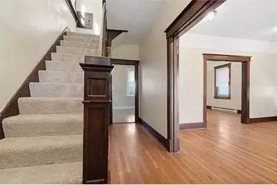 18 Harlem Ave, Stowe Township, PA 15136 - Photo 5