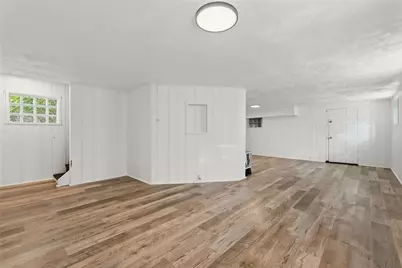 2435 Perry St, Munhall, PA 15120 - Photo 23