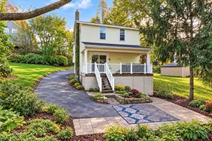 658 Penn Ave Pl, New Brighton, PA 15066 - Photo 1