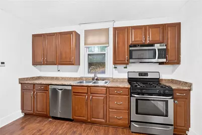 658 Penn Avenue Pl, New Brighton, PA 15066 - Photo 13