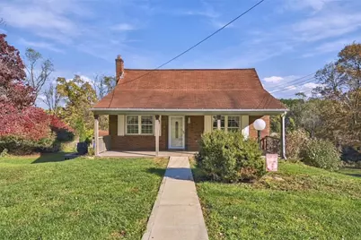 2889 Woodland Cir, Hampton, PA 15101 - Photo 1
