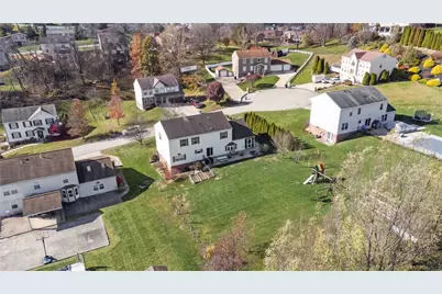 451 Peregrine Dr, North Huntingdon, PA 15642 - Photo 35
