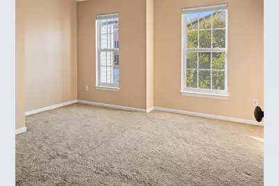 603 Village Green Blvd, Adams Township, PA 16046 - Photo 11