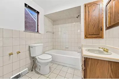 421 Erie Ave, Glassport, PA 15045 - Photo 27
