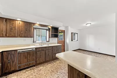 421 Erie Ave, Glassport, PA 15045 - Photo 13