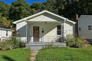 947 Hazel Ave, Ambridge, PA 15003 - Photo 1