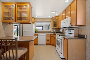 291 Millport Rd, West Mifflin, PA 15122 - Photo 7