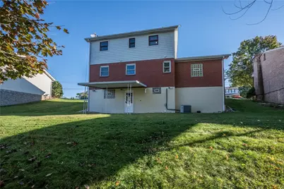 140 Victoria Dr, White Oak, PA 15131 - Photo 25