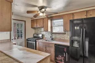 2116 Calvin St, McKeesport, PA 15132 - Photo 9