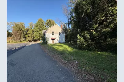 71 Jefferson St, Uniontown, PA 15401 - Photo 3