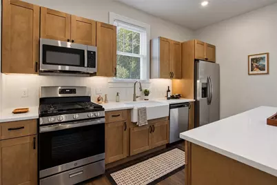 11527 Joan Dr, Pittsburgh, PA 15235 - Photo 9