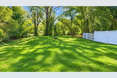 1003 Sunset Blvd, Ellwood City, PA 16117 - Photo 5