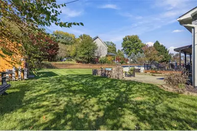 107 Monaco Dr, Cecil, PA 15317 - Photo 41