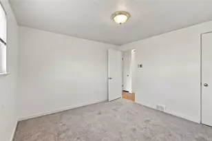 5742 Janet Dr, Bethel Park, PA 15236 - Photo 17