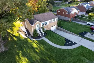 5742 Janet Dr, Bethel Park, PA 15236 - Photo 33