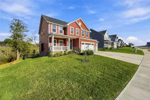 589 Blackrock Blvd, Mars, PA 16046 - Photo 1