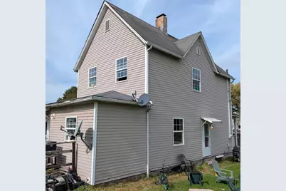 378 Malleable St, Sharon, PA 16146 - Photo 3