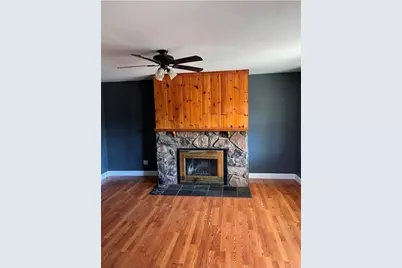 797 Carlton Dr, Bentleyville, PA 15314 - Photo 9