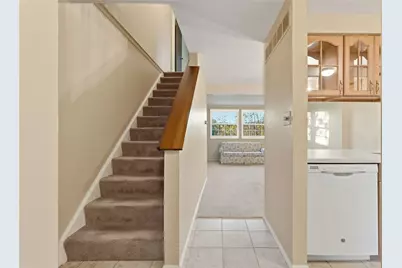 4 Shadow Dr, Pittsburgh, PA 15227 - Photo 3