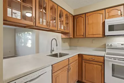 4 Shadow Dr, Pittsburgh, PA 15227 - Photo 9