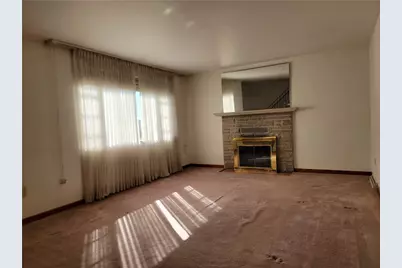 1325 Silver Ln, Robinson Twp, PA 15108 - Photo 7
