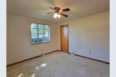 1325 Silver Ln, Robinson Twp, PA 15108 - Photo 19