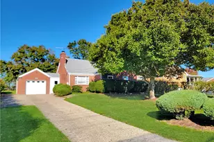 1325 Silver Ln, Robinson Twp, PA 15108 - Photo 1
