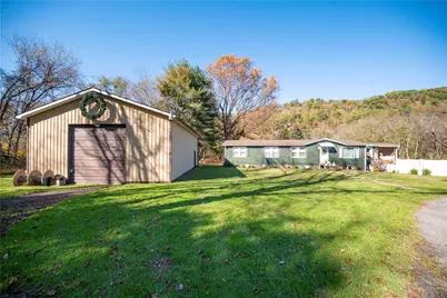 817 Railroad Ave, Avonmore, PA 15618 - Photo 3