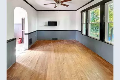 359 Pennsylvania Ave, Clairton, PA 15025 - Photo 7