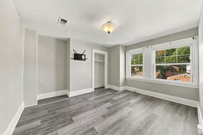 2345 Palm Beach Ave, Beechview, PA 15216 - Photo 13