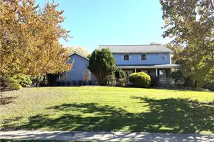 292 Highvue Cir, Pittsburgh, PA 15090 - Photo 1