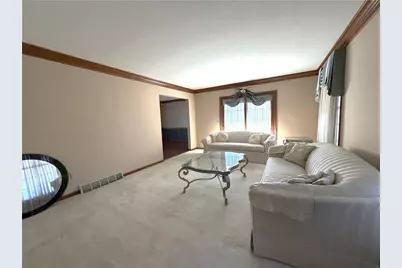 292 Highvue Circle, Pittsburgh, PA 15090 - Photo 5