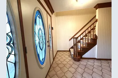 292 Highvue Circle, Pittsburgh, PA 15090 - Photo 3