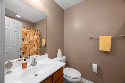 210 Broadstone Dr, Adams Township, PA 16046 - Photo 27