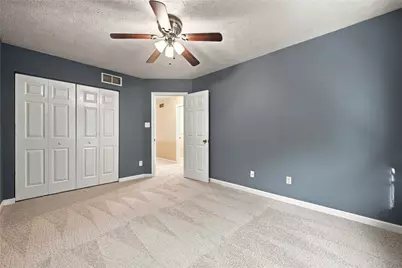 249 Commons Dr, Oakmont, PA 15139 - Photo 25