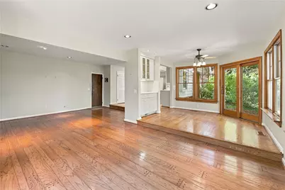 4360 Winchester Drive, Hampton, PA 15101 - Photo 13