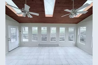 311 Denny Rd #A, Middlesex Township, PA 16059 - Photo 5