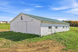 495 E Jamestown Rd, Greene Township, PA 16125 - Photo 11