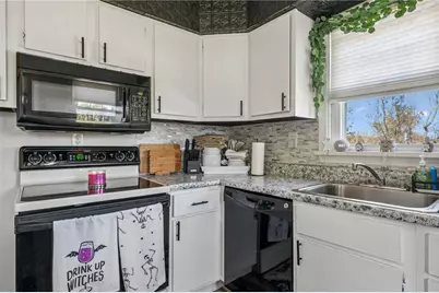 3126 Ridgeway Dr, South Park, PA 15129 - Photo 13