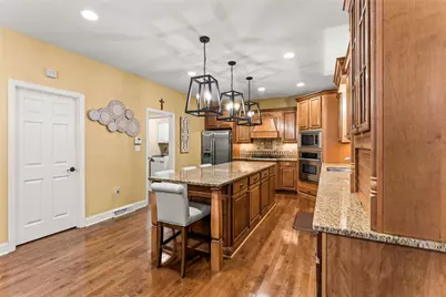 1036 Breezewood Dr., Cecil, PA 15317 - Photo 9